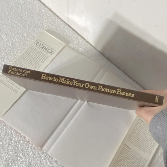 Vintage How To Make Your Own Picture Frames Hardcover Book - Picture 11 of 14